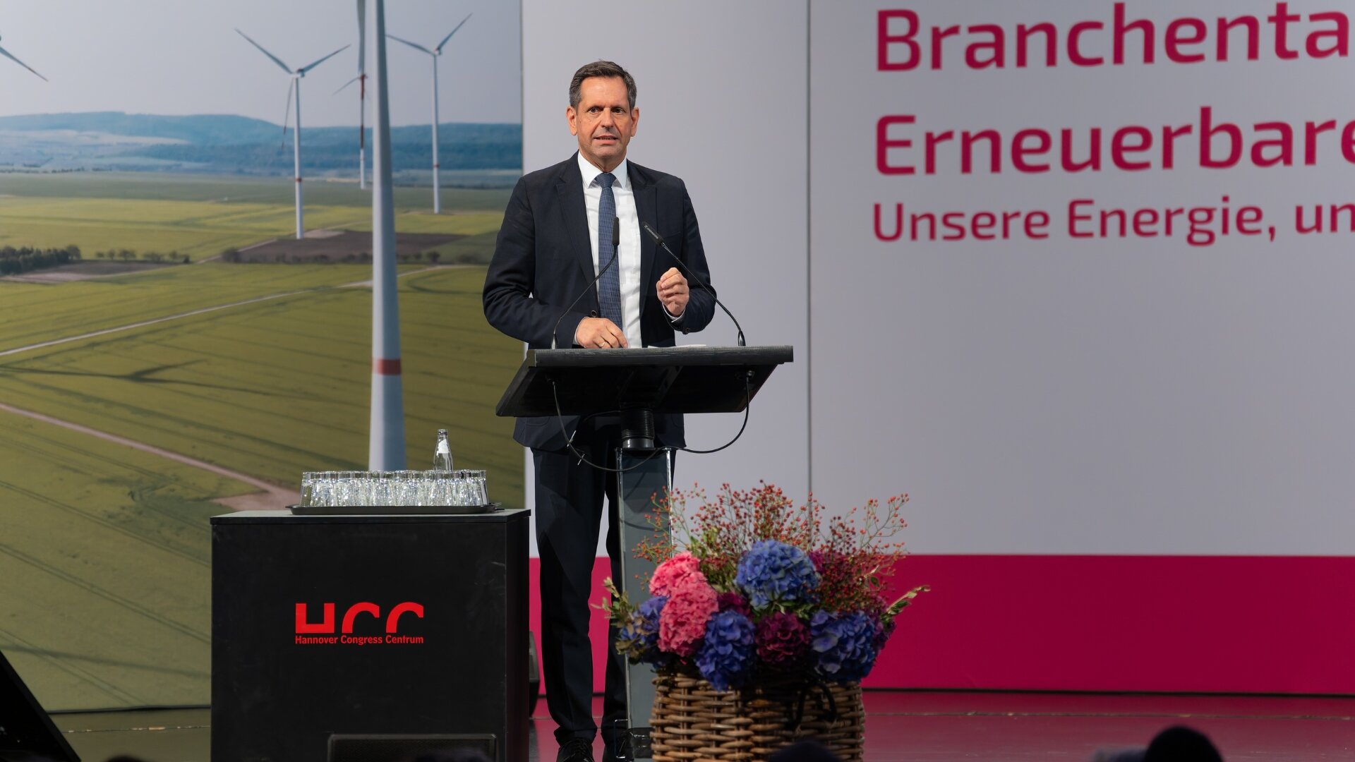 Ministerpräsident Olaf Lies beim LEE-Branchentag 2025 in Hannover / Foto: LEE, Markus Prell